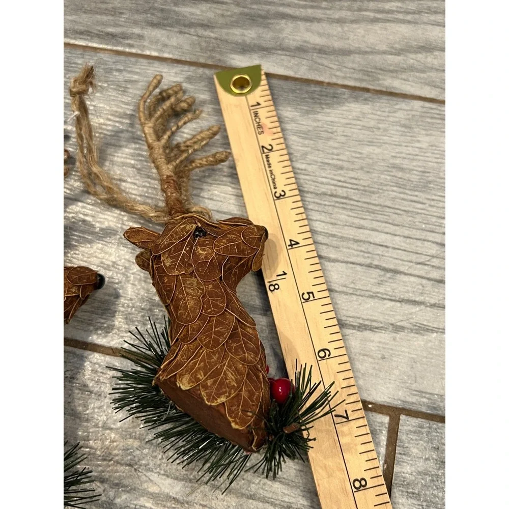 N/A lot reindeer